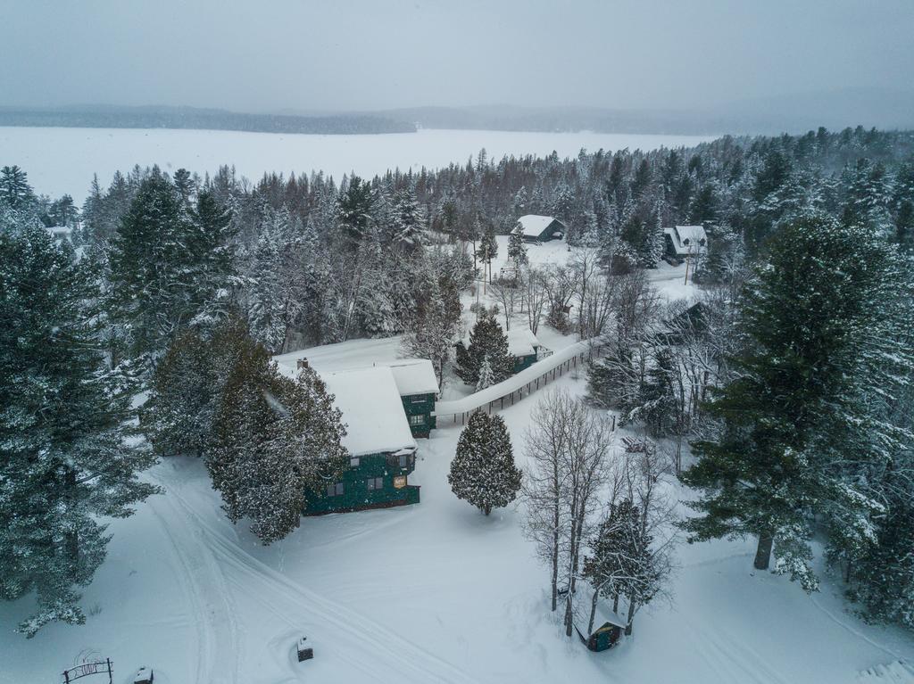 Lake Clear Lodge Exterior foto