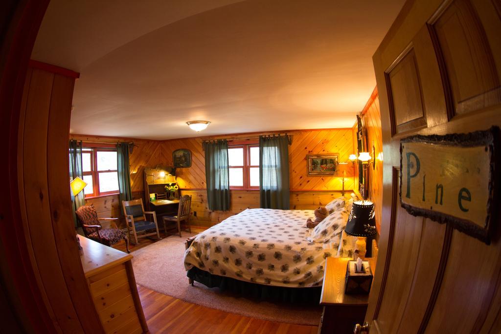 Lake Clear Lodge Exterior foto