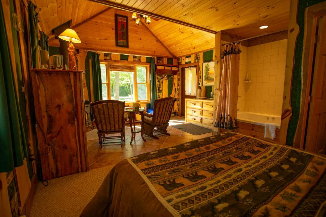 Lake Clear Lodge Exterior foto